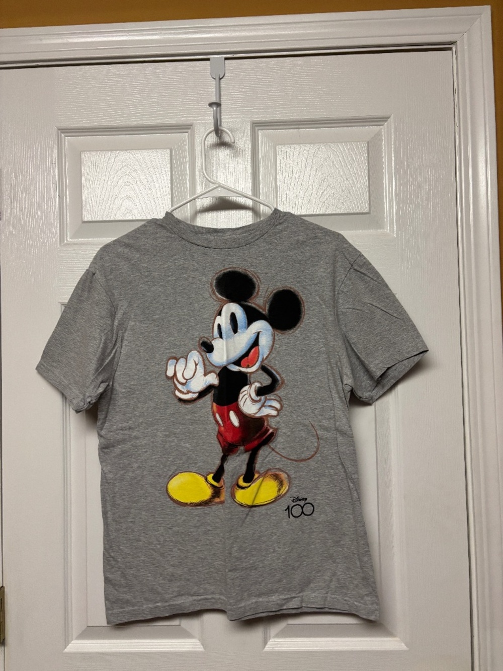 Disney Mickey Mouse - 100 Years Gray TShirt - Size: M